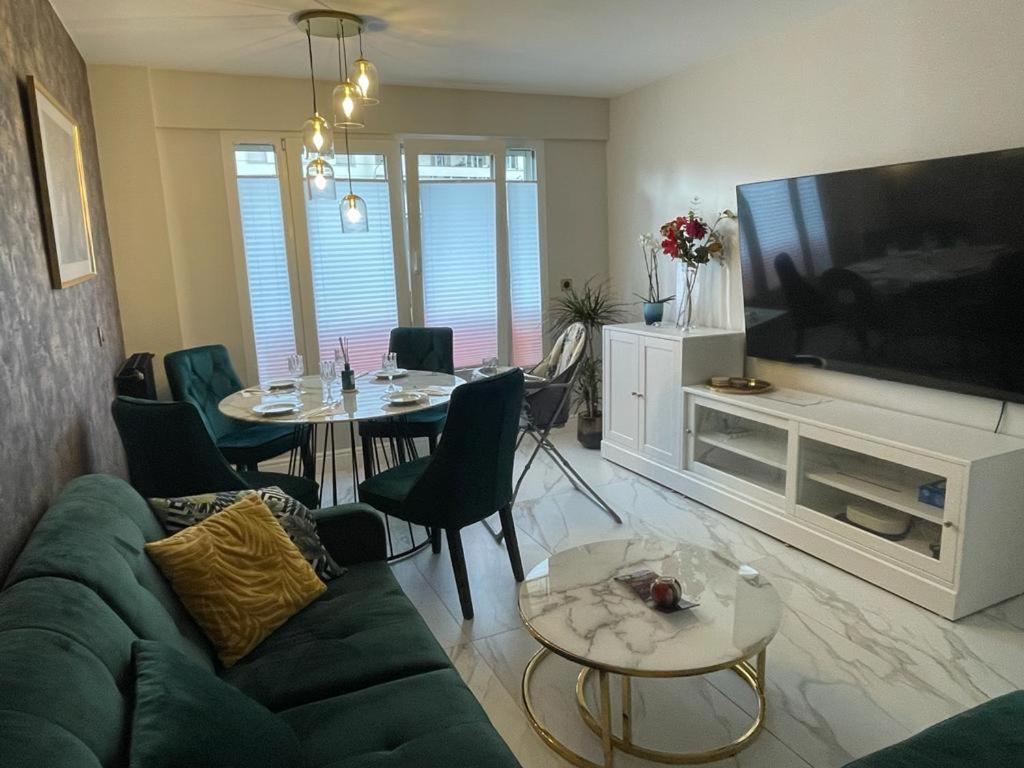 Apartmán St George Antibes Exteriér fotografie